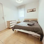Appartement Résidence Privé avec PARKING WIFI CLIM PISCINE