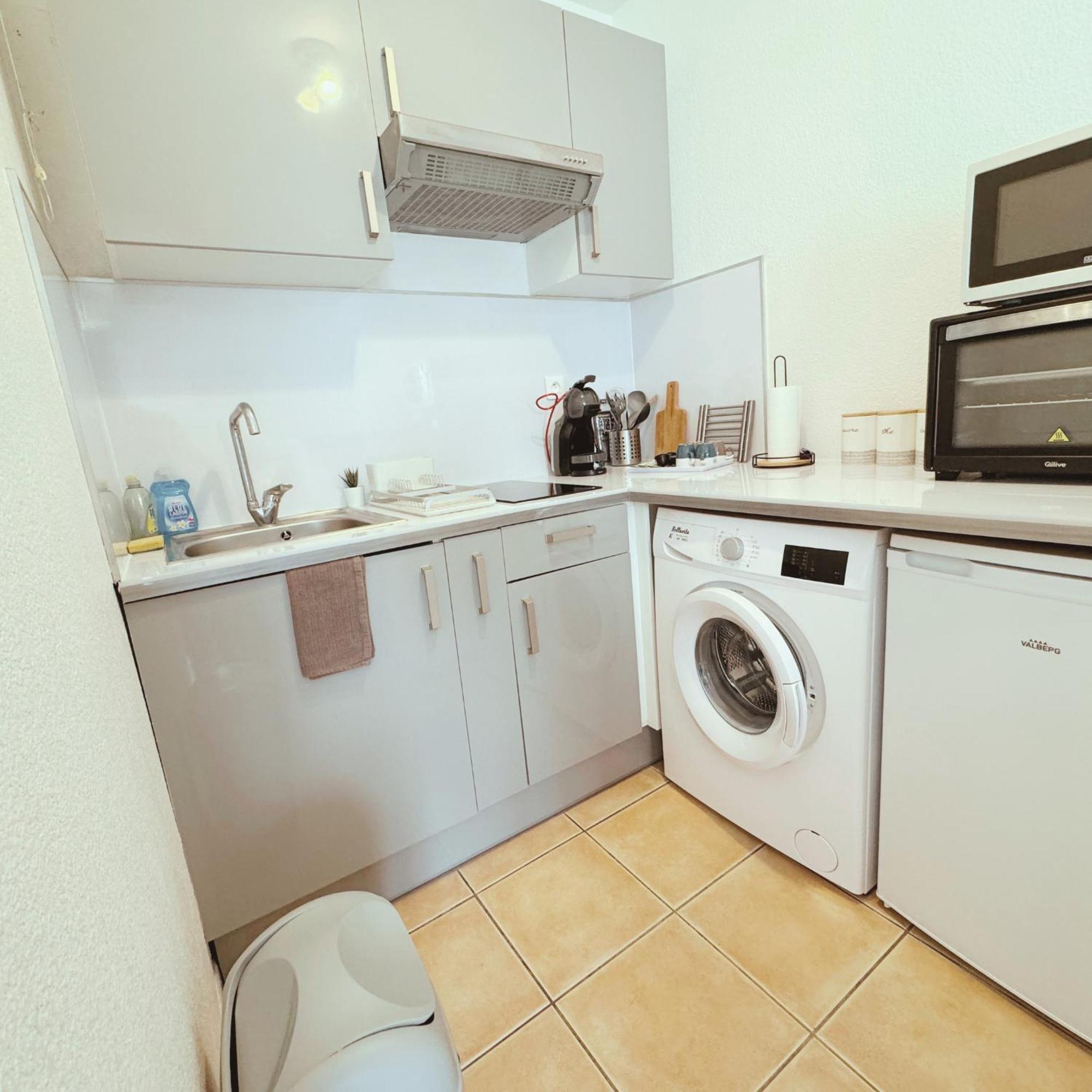 Appartement Résidence Privé Avec Parking Wifi Clim Piscine *